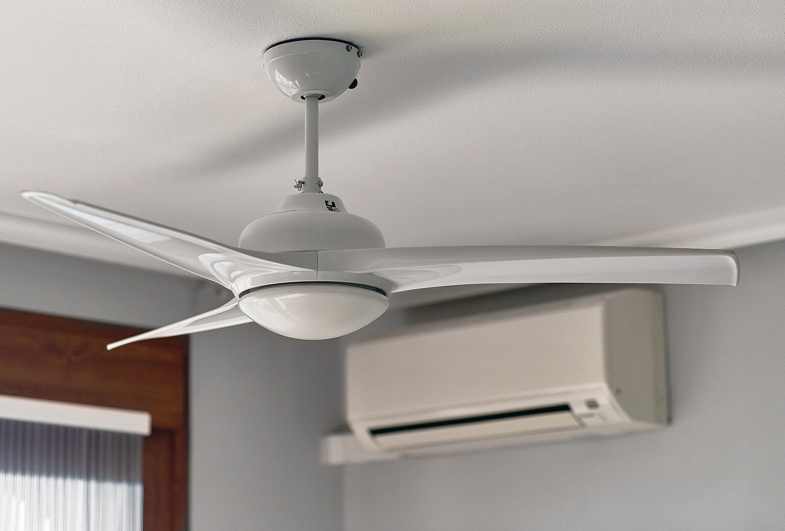 Should There Be a Ceiling Fan in Every Room?
